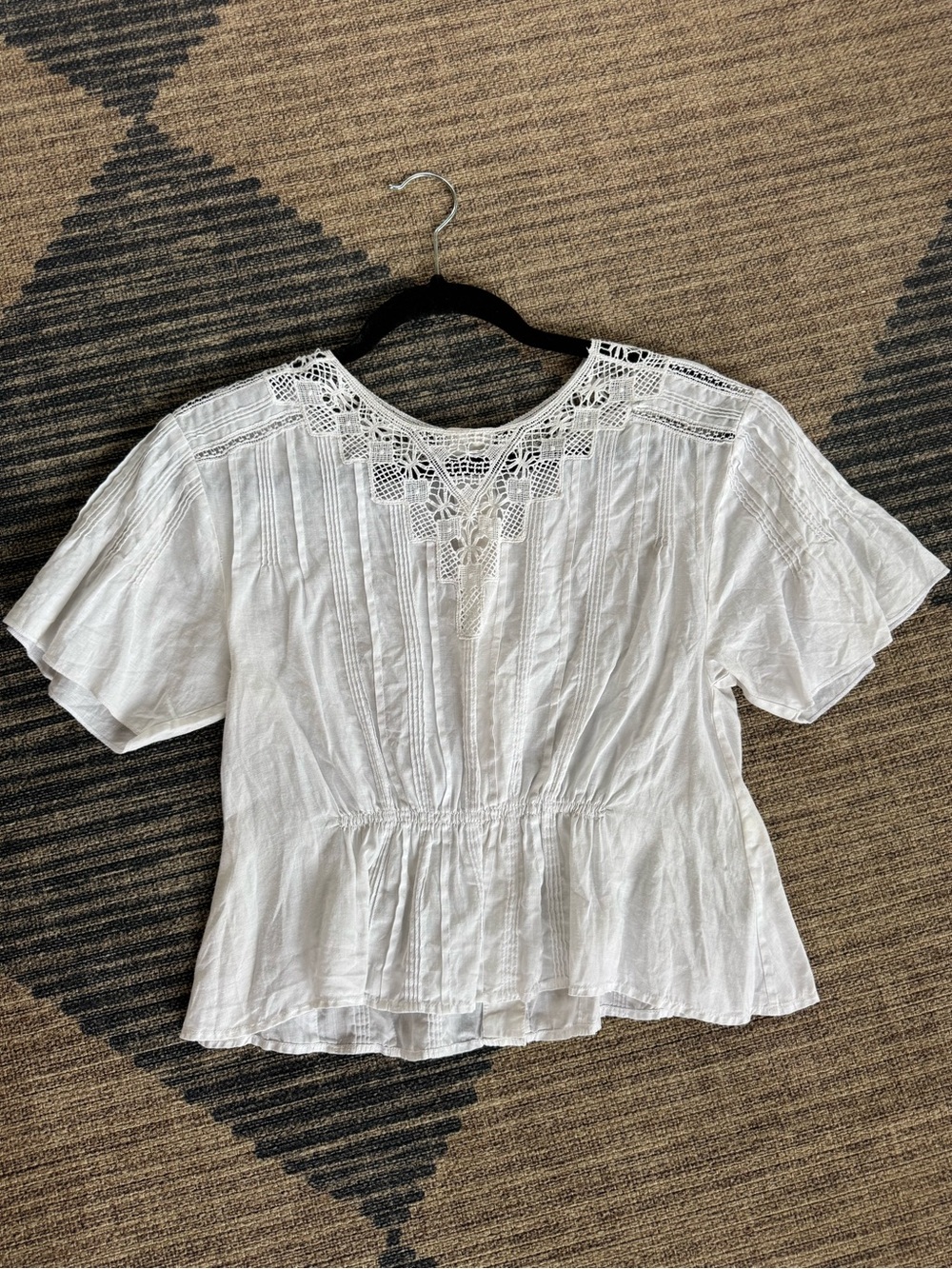 Doen White Lace-Trim Cotton Blouse - Picture 2 of 5